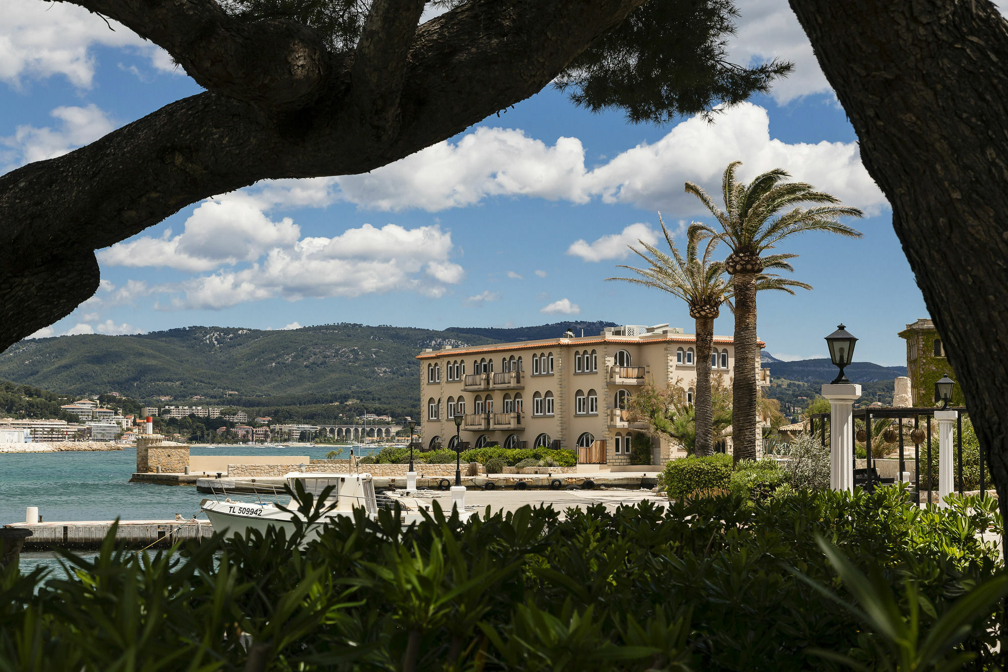 Hotel Delos - Ile De Bendor Bandol Exterior photo